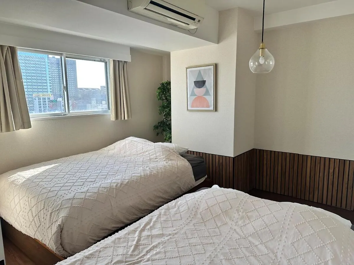 Kinshicho Sky View: Prime Location with Projector & Wi-Fi Apartment Tokyo 0*,  Japan